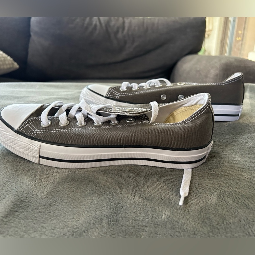Women’s Converse Sneakers